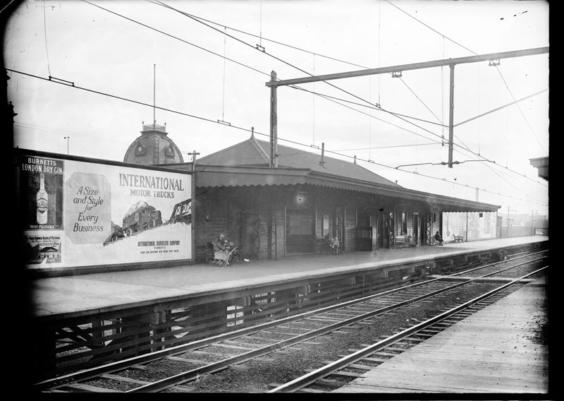 Historical photo of Collingwood Station